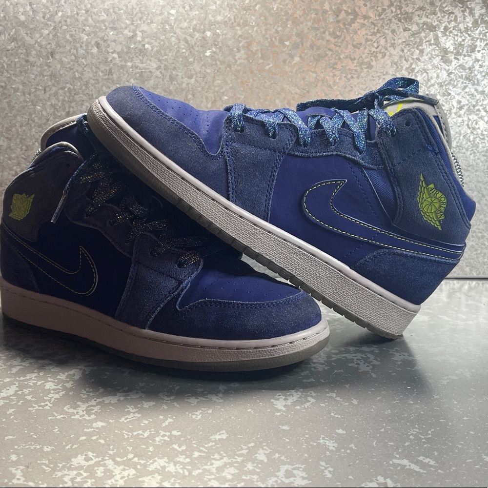 Nike Air Jordan 1 Mid Sneakers , Royal Blue / Green / Grey , Women’s Size 7